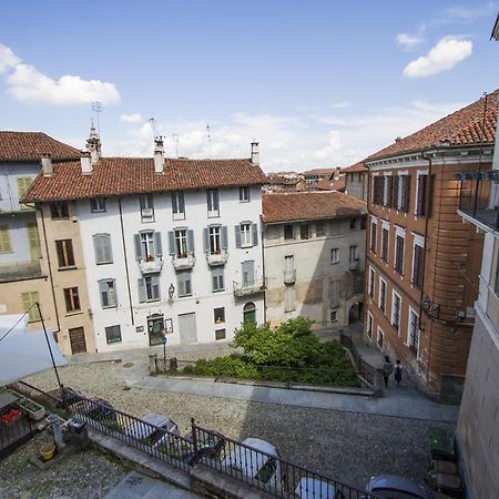 2 Via Muletti Lägenhet Saluzzo Exteriör bild
